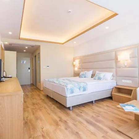 Bilyana Hotel- Adults Only 4*