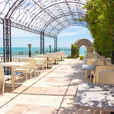 酒店 Bilyana Hotel- Adults Only