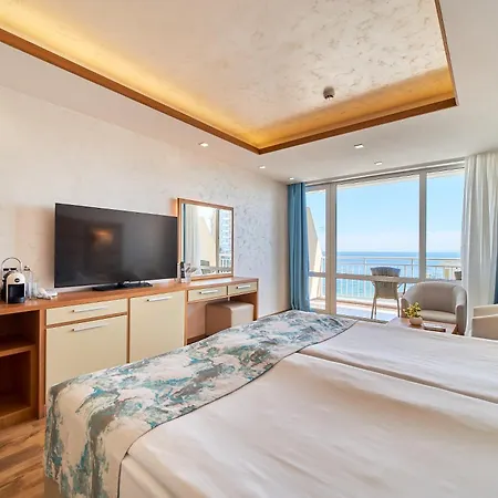 Bilyana Hotel- Adults Only