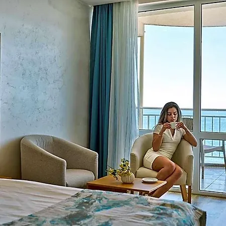 Bilyana Hotel- Adults Only Несебър