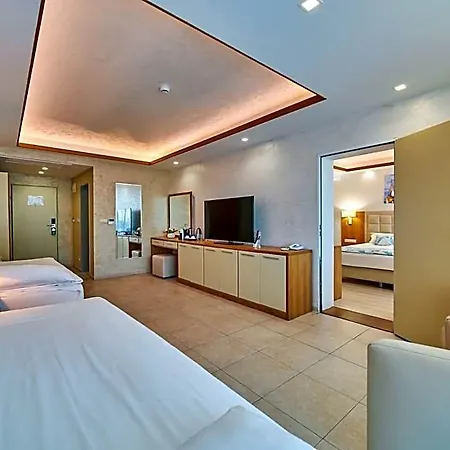 Хотел Bilyana Hotel- Adults Only 4*